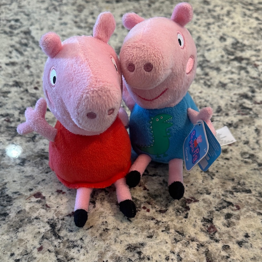 Hasbro Peppa Pig and George Plush Set - Red and Blue